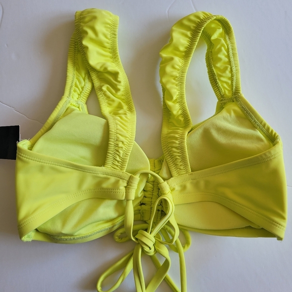 Wild Fable Tie-Front Cap Sleeve Bralette Bikini Top. - Picture 4 of 8